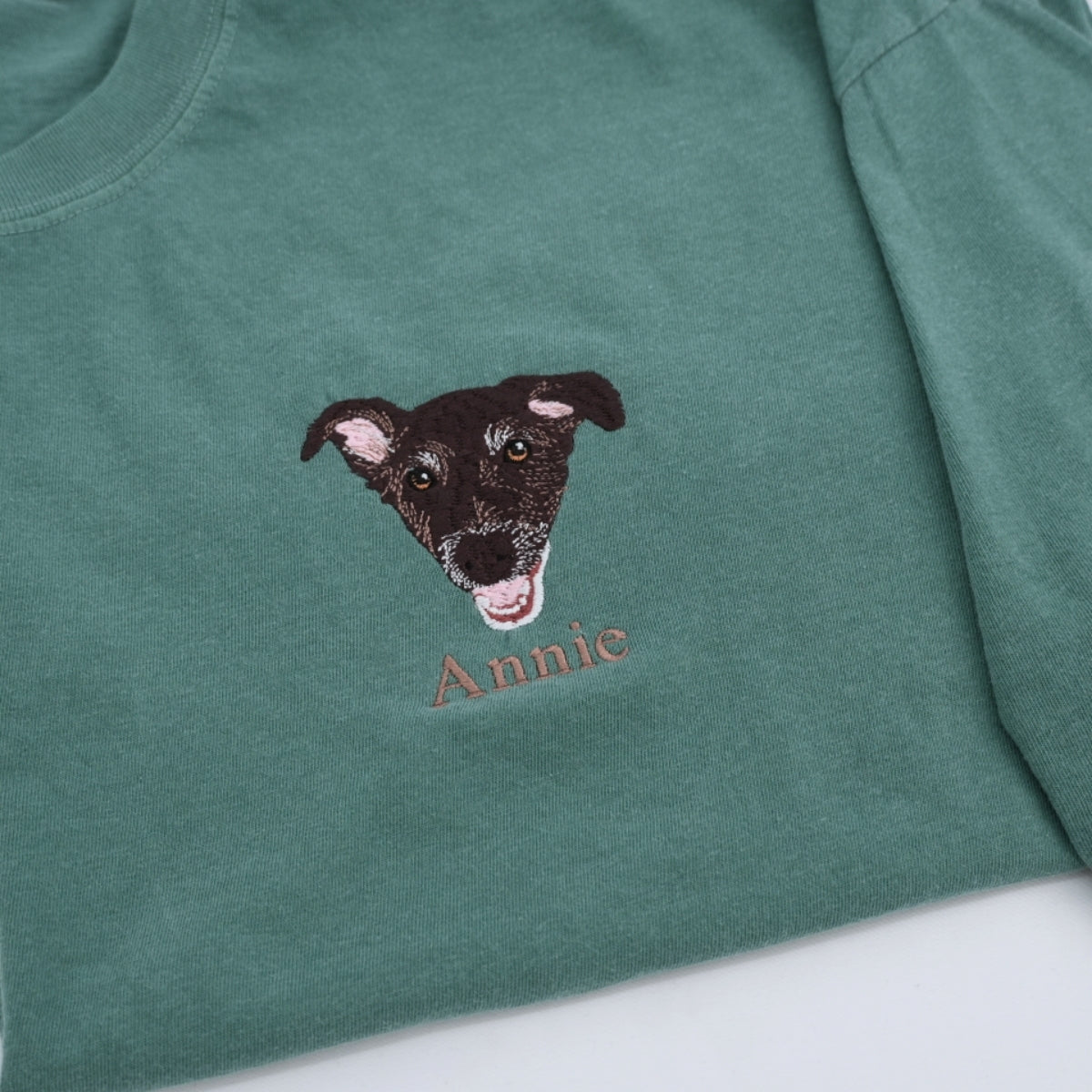 Personalized Dog Portrait T-Shirts - Custom Dog Face Embroidered Shirts - Dog Name Gift for Dog Mom Dad - Premium Pet Memorial Apparel